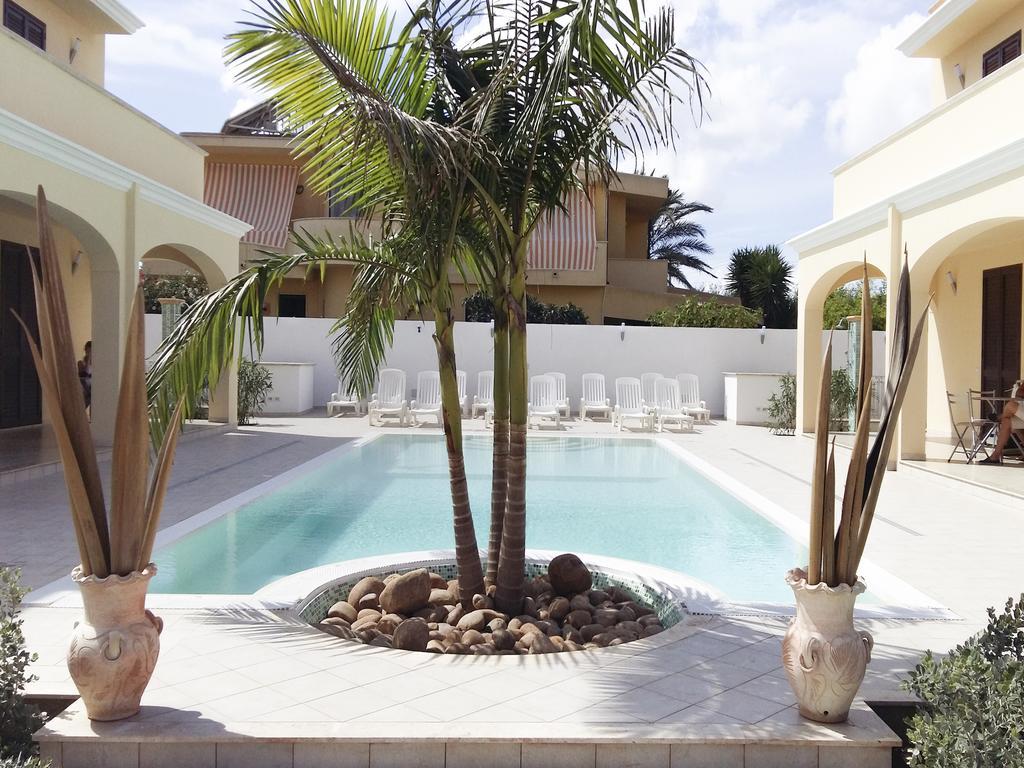 Oasi Tortuga Residence Piscina E Barbecue H24 マツァーラ・デル・ヴァッロ 部屋 写真