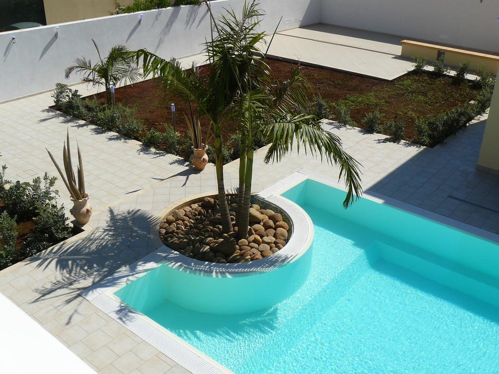 Oasi Tortuga Residence Piscina E Barbecue H24 マツァーラ・デル・ヴァッロ エクステリア 写真