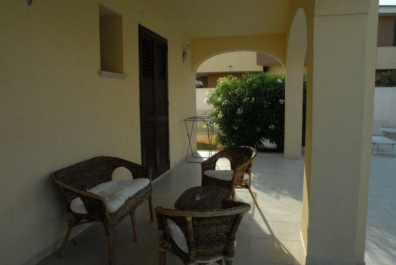 Oasi Tortuga Residence Piscina E Barbecue H24 マツァーラ・デル・ヴァッロ エクステリア 写真