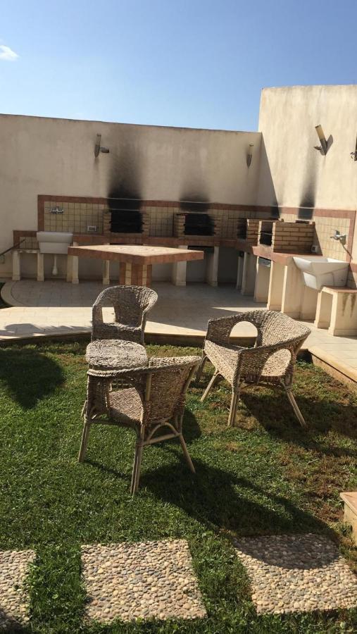 Oasi Tortuga Residence Piscina E Barbecue H24 マツァーラ・デル・ヴァッロ エクステリア 写真